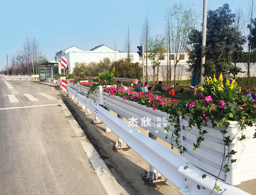 【機(jī)非】道路花箱